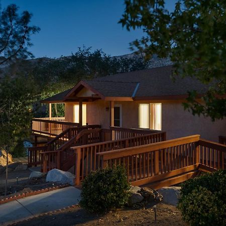 Lazy Squirrel - Cozy Family House With Full Game Room Kernville Bagian luar foto